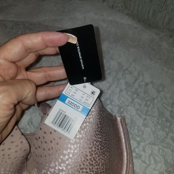 Wacoal Womens Back Appeal Front Close T-Shirt Bra Cream 853403 Size 32DDD - Picture 5 of 16